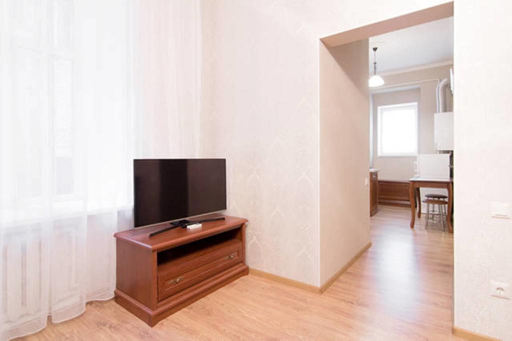 Apartment On Deribasovskaya 18 Odesa Exterior photo